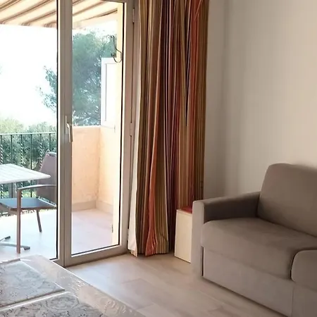 Vue Clim 4 Personnes Résidence Boulouris Panorama Appartement